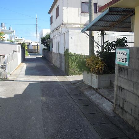 Guest House Renga II Uruma Exterior foto